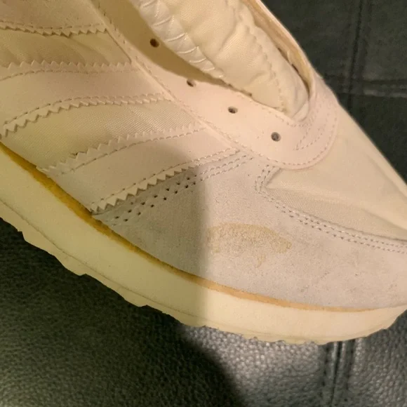 Adidas Off-White  Vintage Jupiter Sneakers with Subtle Blue Details - Picture 8 of 10